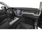 2022 Volvo XC60 B5 FWD Momentum