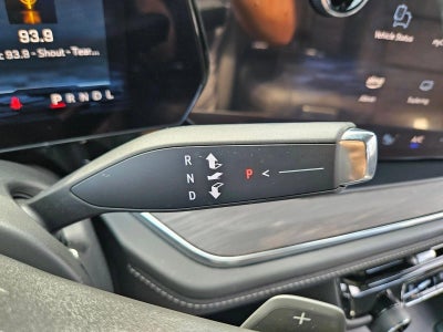 2025 Chevrolet Tahoe 2WD LT