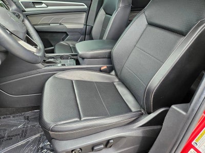 2022 Volkswagen Atlas 2.0T SE w/Technology FWD