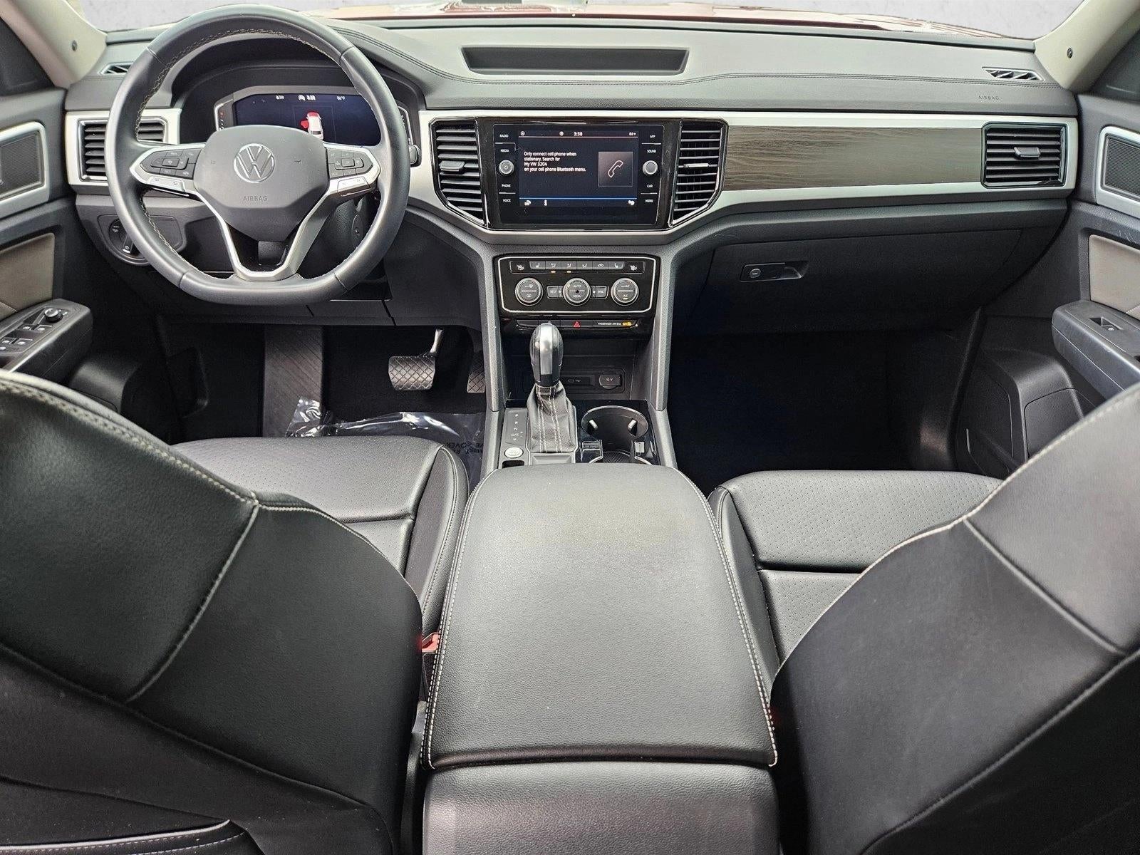 2022 Volkswagen Atlas 2.0T SE w/Technology FWD