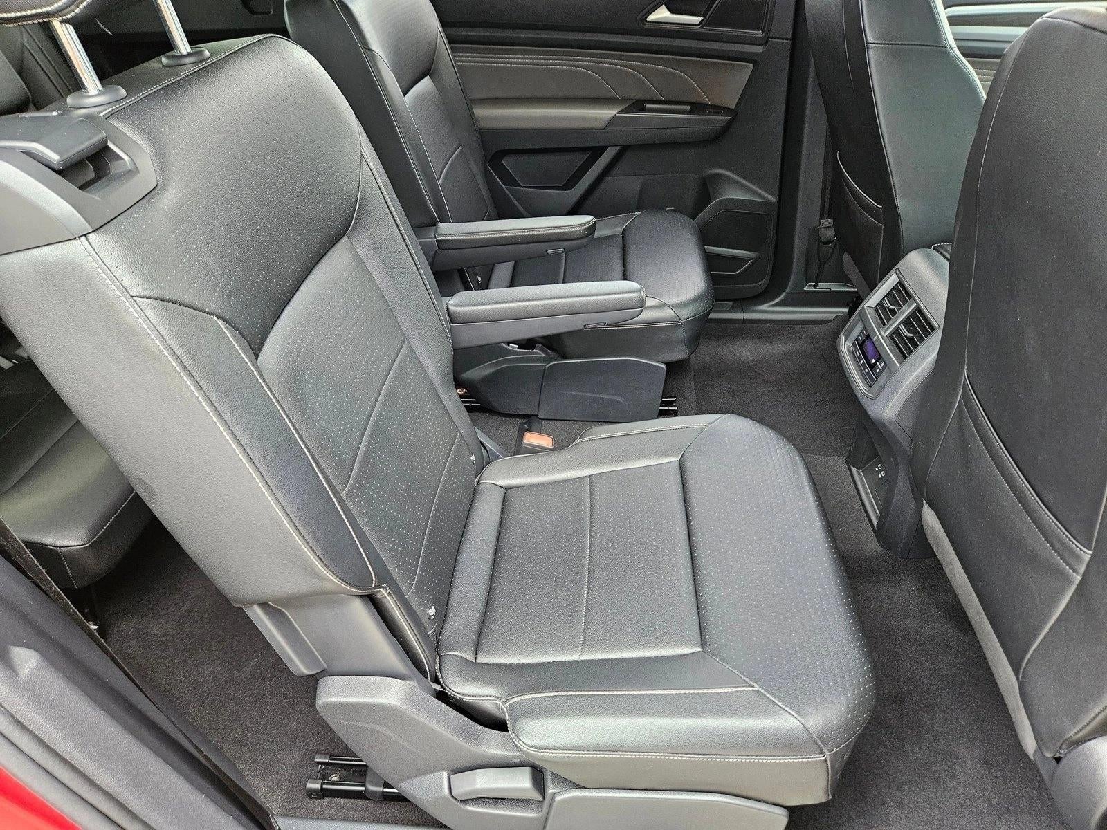 2022 Volkswagen Atlas 2.0T SE w/Technology FWD