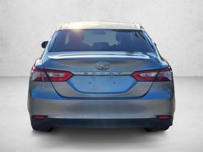 2018 Toyota Camry LE Auto (SE)