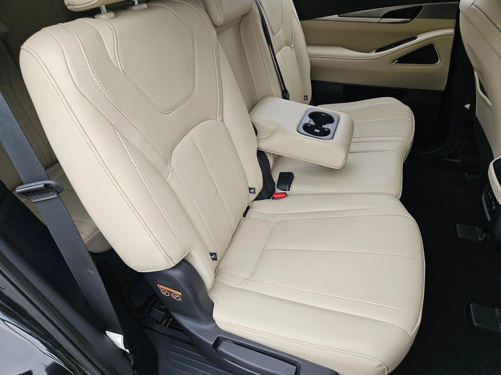 2022 INFINITI QX60 LUXE FWD