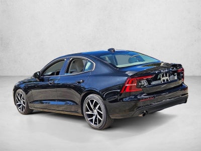 2020 Volvo S60 T5 FWD Momentum