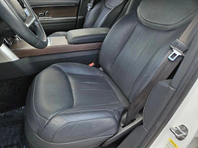 2023 Land Rover Range Rover P400 SE SWB