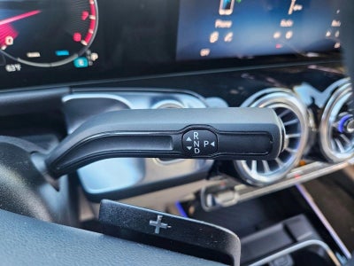 2025 Mercedes-Benz GLB GLB 250 SUV