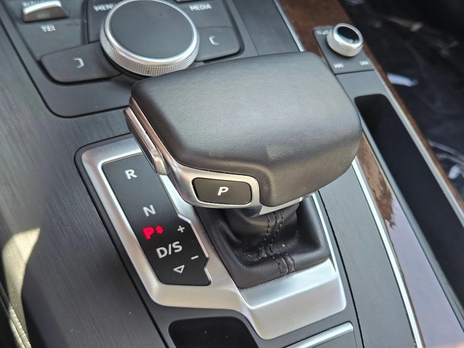 2020 Audi Q5 Premium 45 TFSI quattro