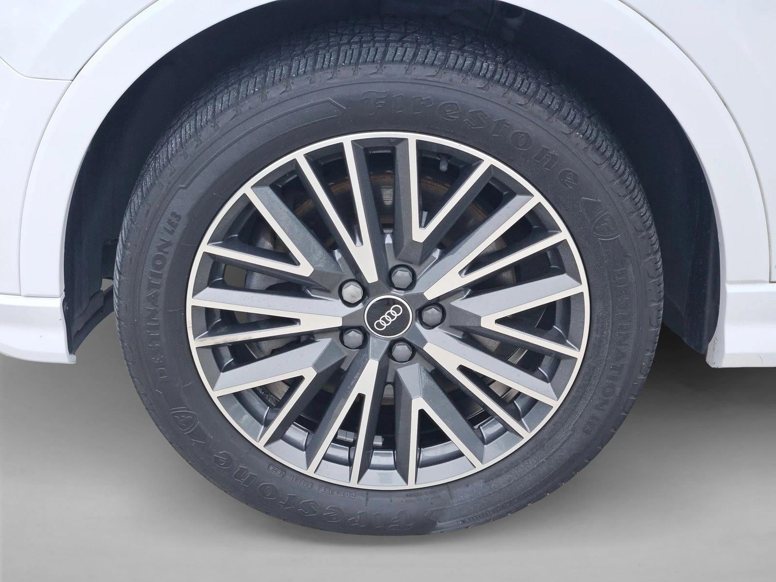 2022 Audi Q3 Premium 40 TFSI quattro