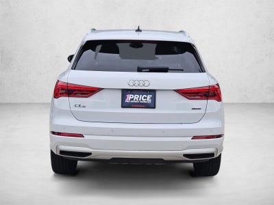 2022 Audi Q3 Premium 40 TFSI quattro