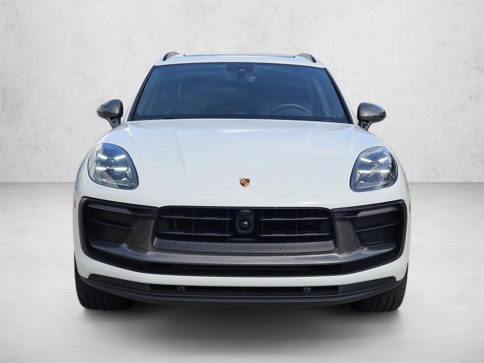 2025 Porsche Macan T AWD