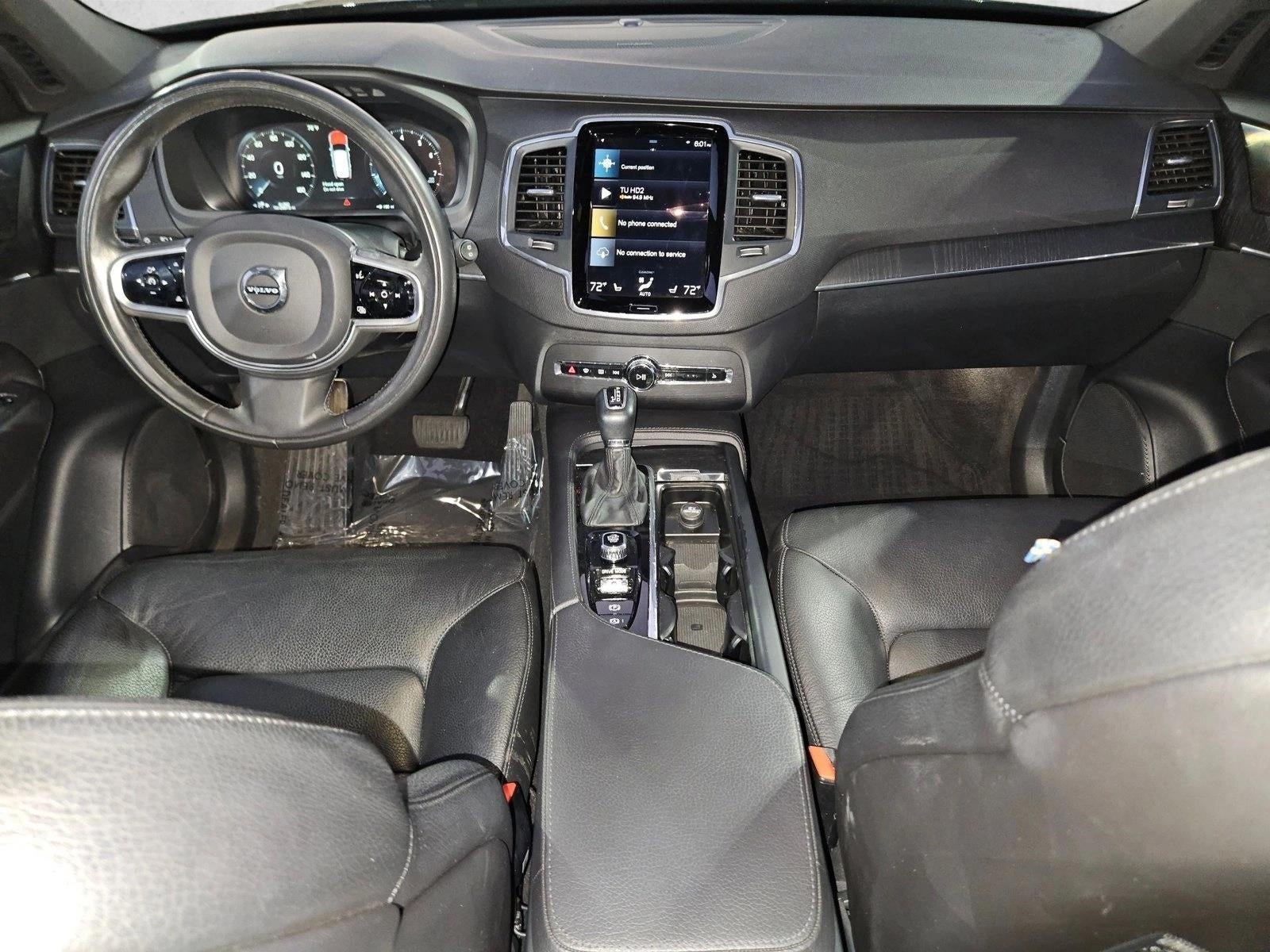 2020 Volvo XC90 T6 AWD Momentum 6 Passenger