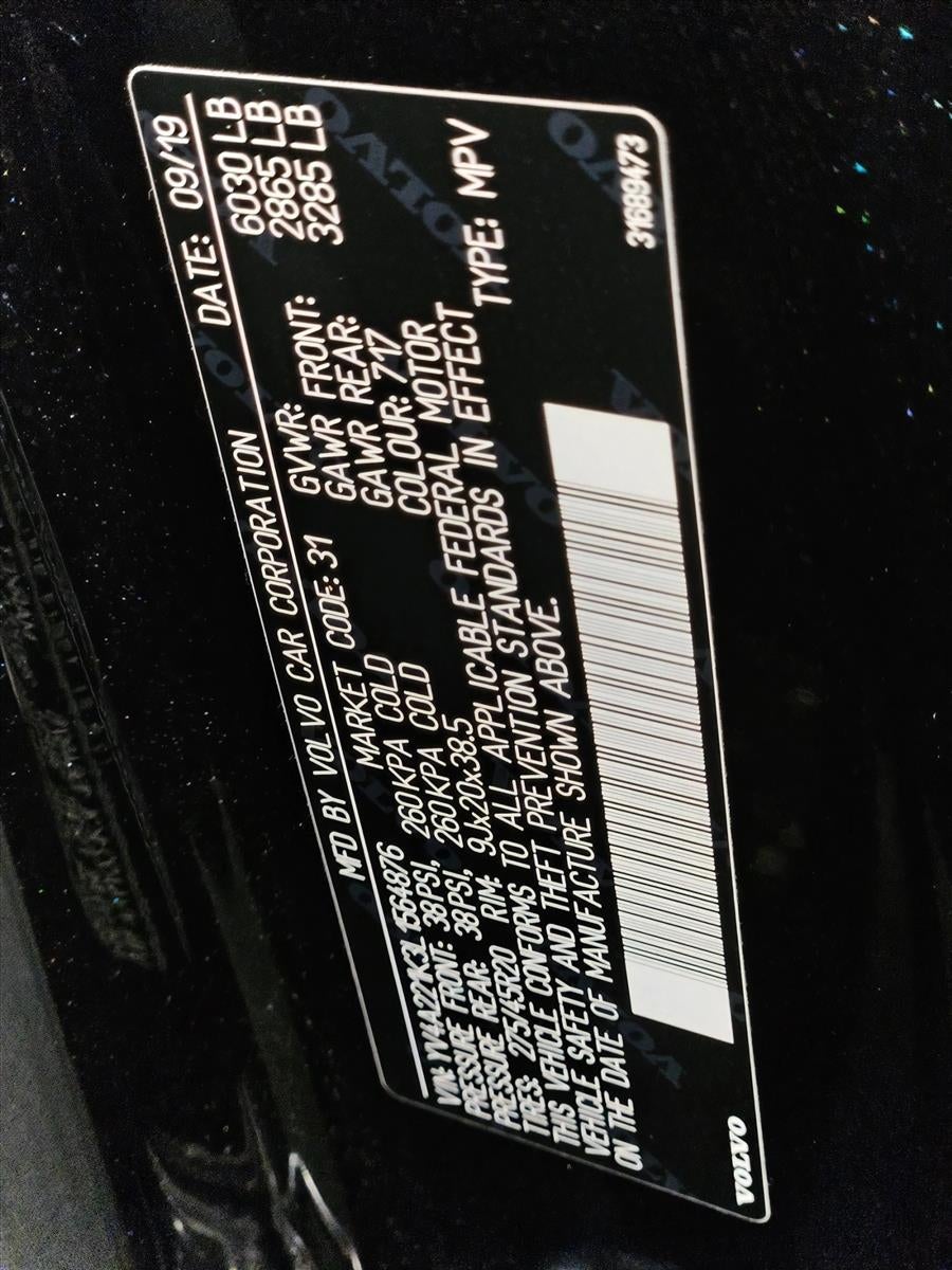 2020 Volvo XC90 T6 AWD Momentum 6 Passenger