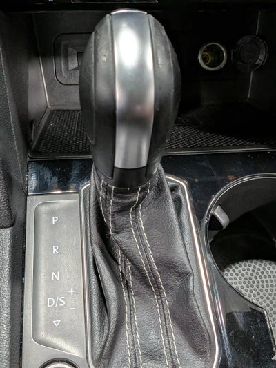 2021 Volkswagen Atlas 2021.5 3.6L V6 SEL R-Line FWD