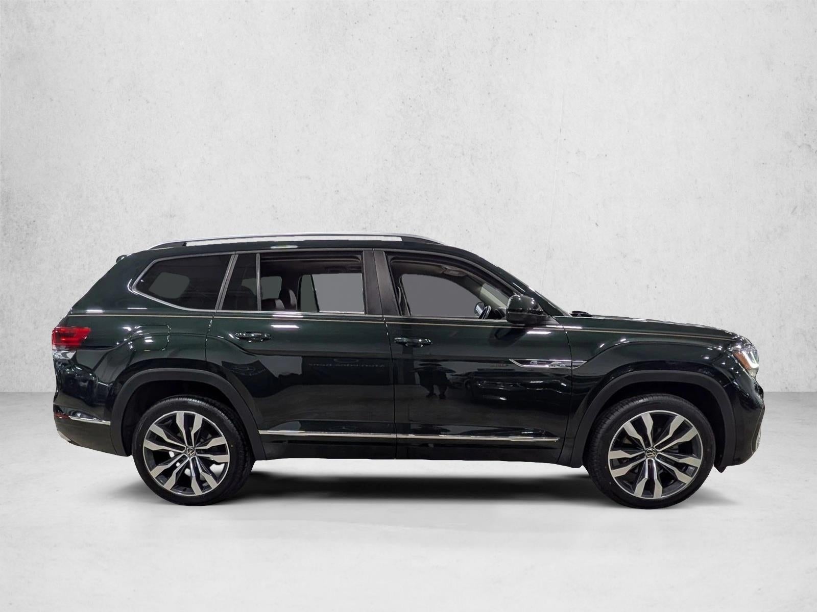 2021 Volkswagen Atlas 2021.5 3.6L V6 SEL R-Line FWD