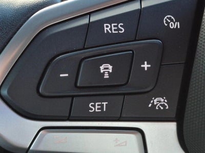 2025 Volkswagen Atlas Cross Sport 2.0T SE FWD