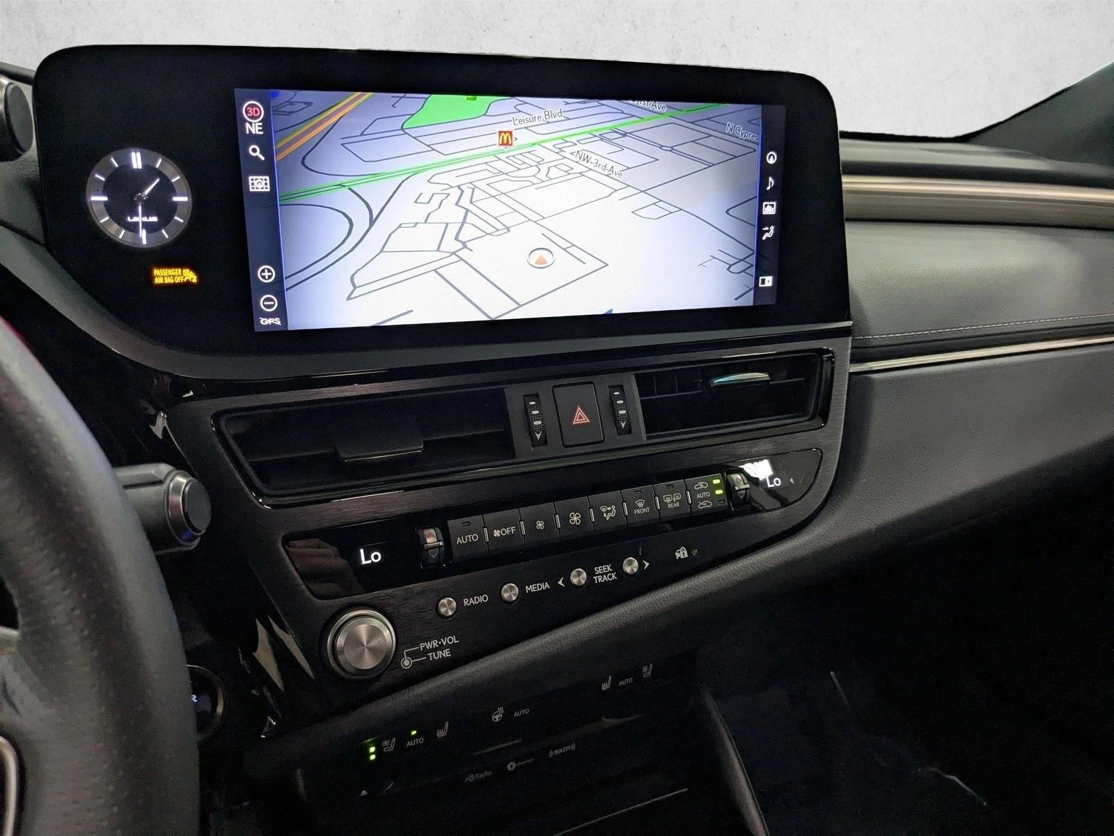 2022 Lexus ES 300h F SPORT FWD