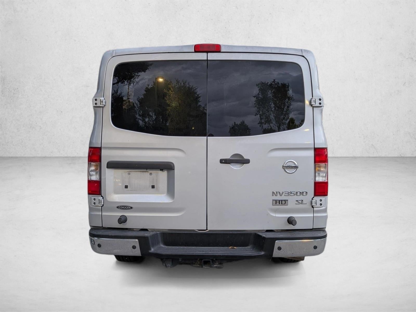 2016 Nissan NVP V8 SL