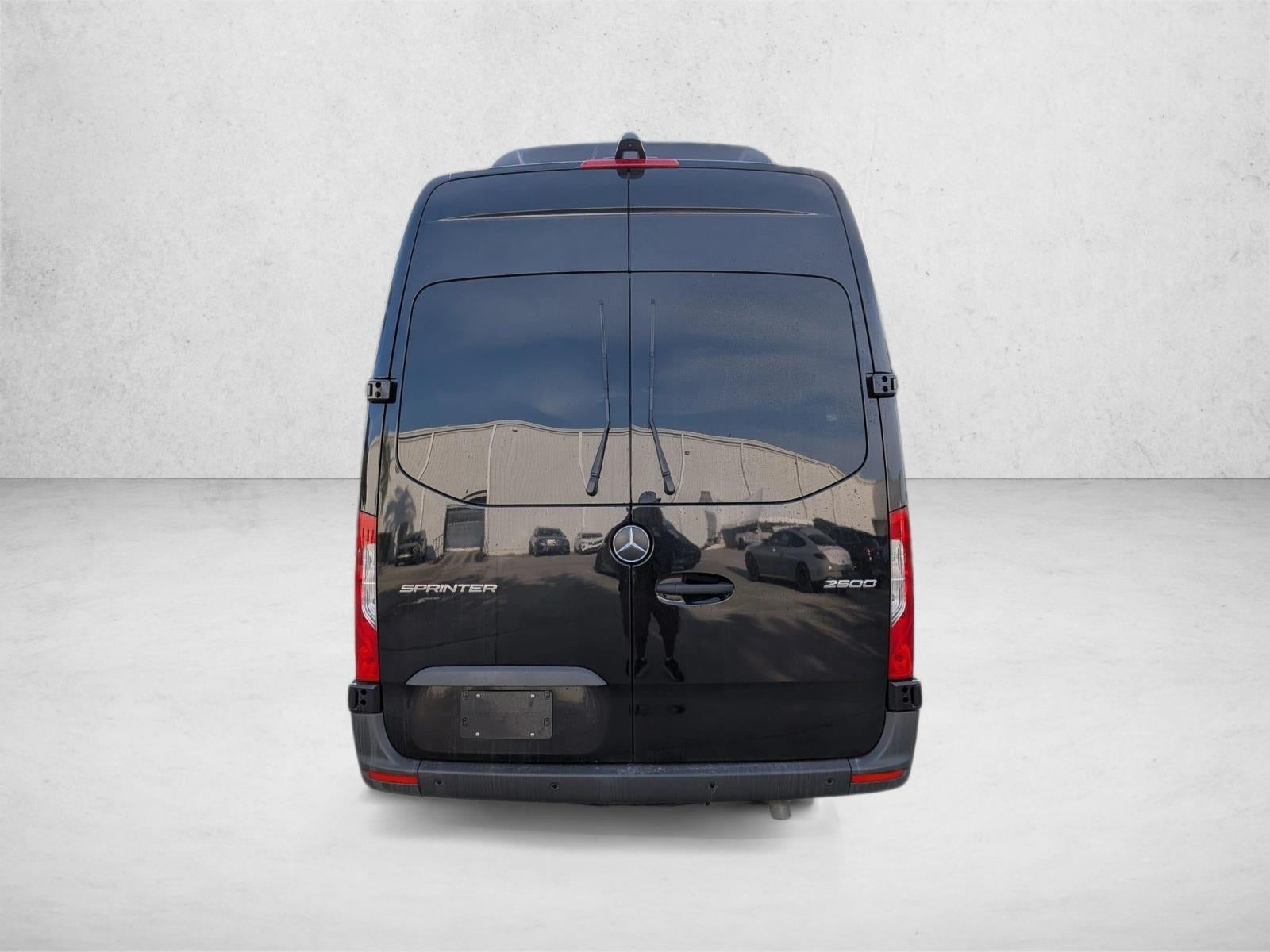 2024 Mercedes-Benz Sprinter Passenger Van 2500 High Roof I4 Diesel HO 170" RWD