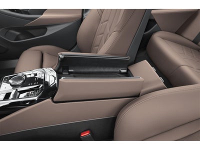 2026 BMW 550e xDrive Sedan