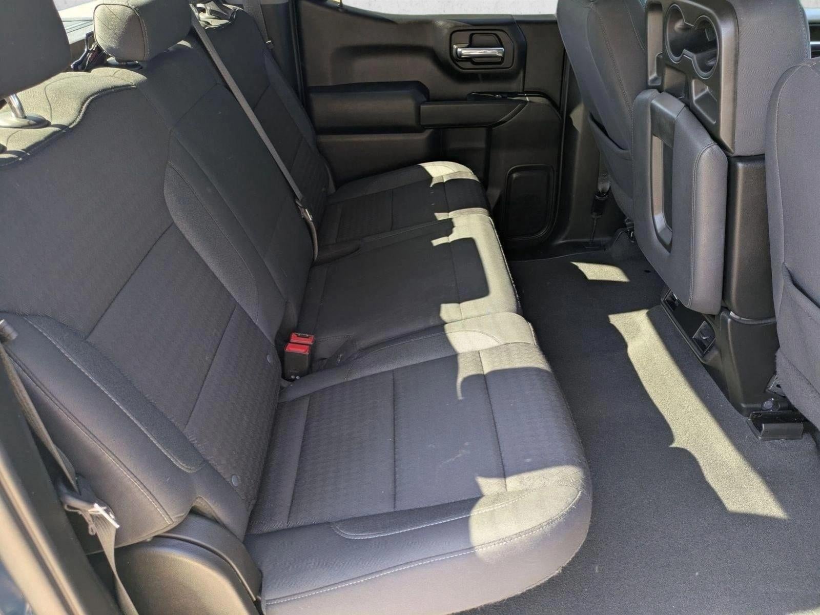 2022 Chevrolet Silverado 1500 Crew Cab Short Box 2-Wheel Drive Custom