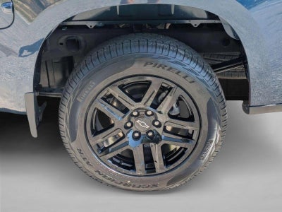 2022 Chevrolet Silverado 1500 Crew Cab Short Box 2-Wheel Drive Custom