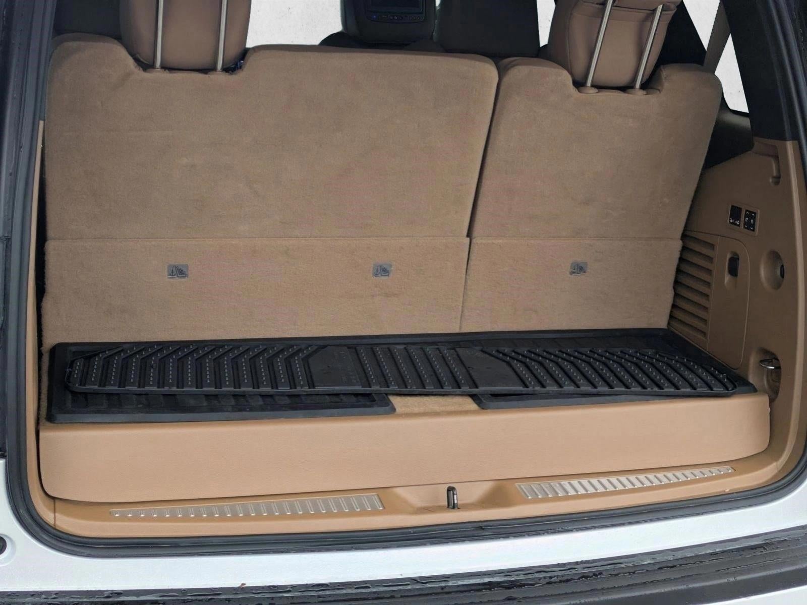 2017 Cadillac Escalade 4WD Platinum