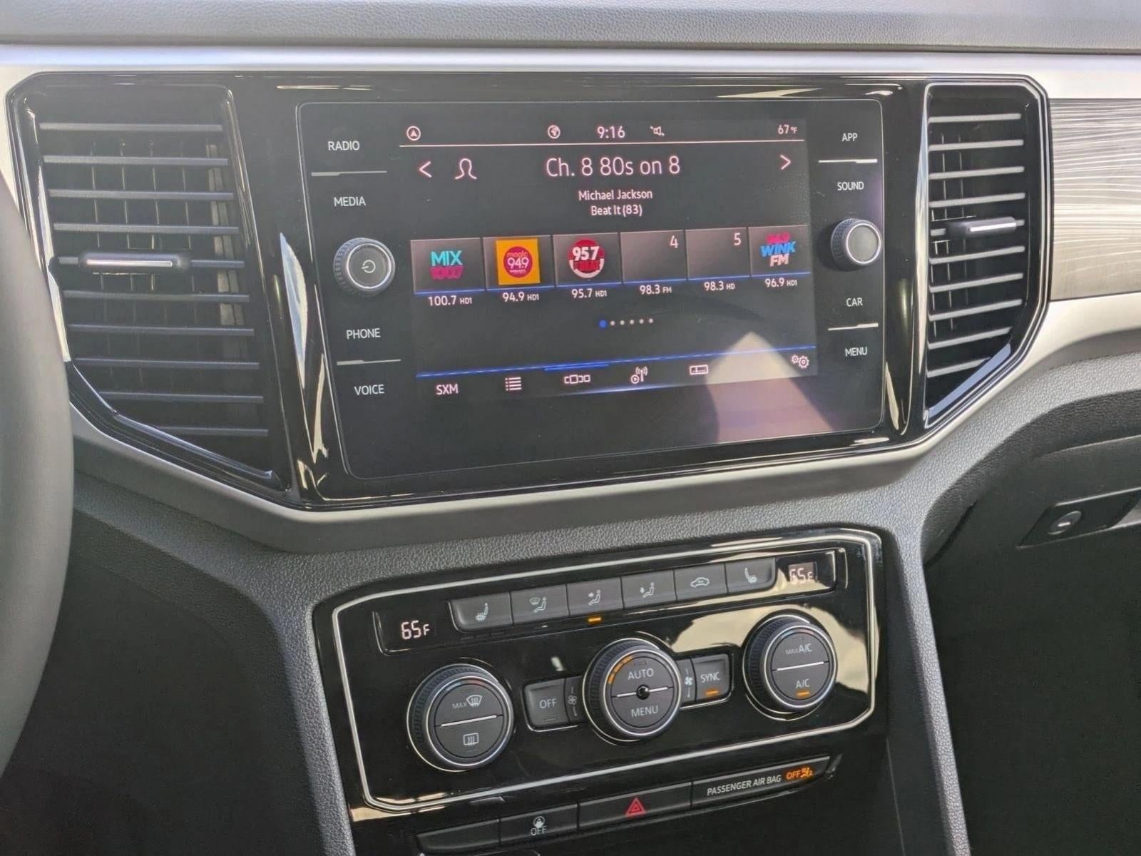 2022 Volkswagen Atlas Cross Sport 2.0T SE w/Technology FWD