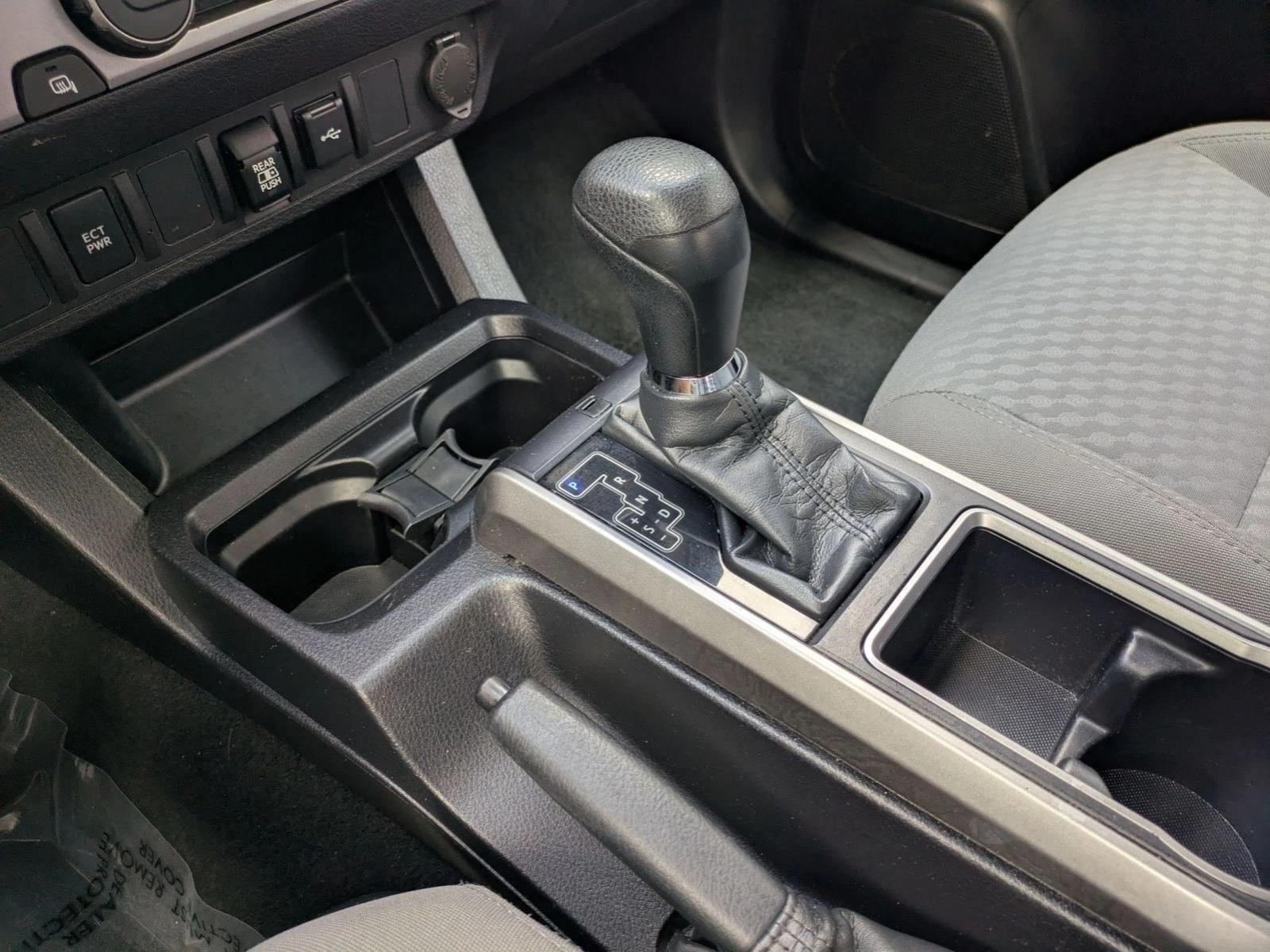 2022 Toyota Tacoma 4WD 4WD SR5 Double Cab 5' Bed V6 AT (Natl)