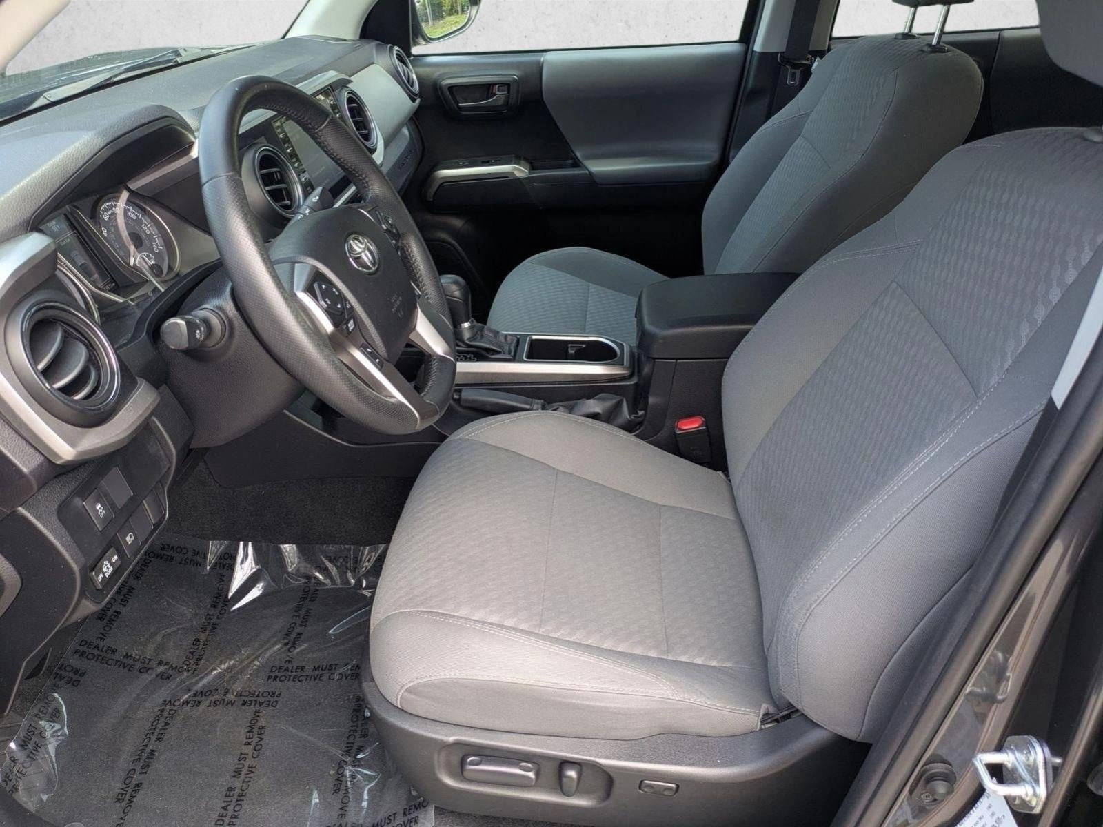 2022 Toyota Tacoma 4WD 4WD SR5 Double Cab 5' Bed V6 AT (Natl)