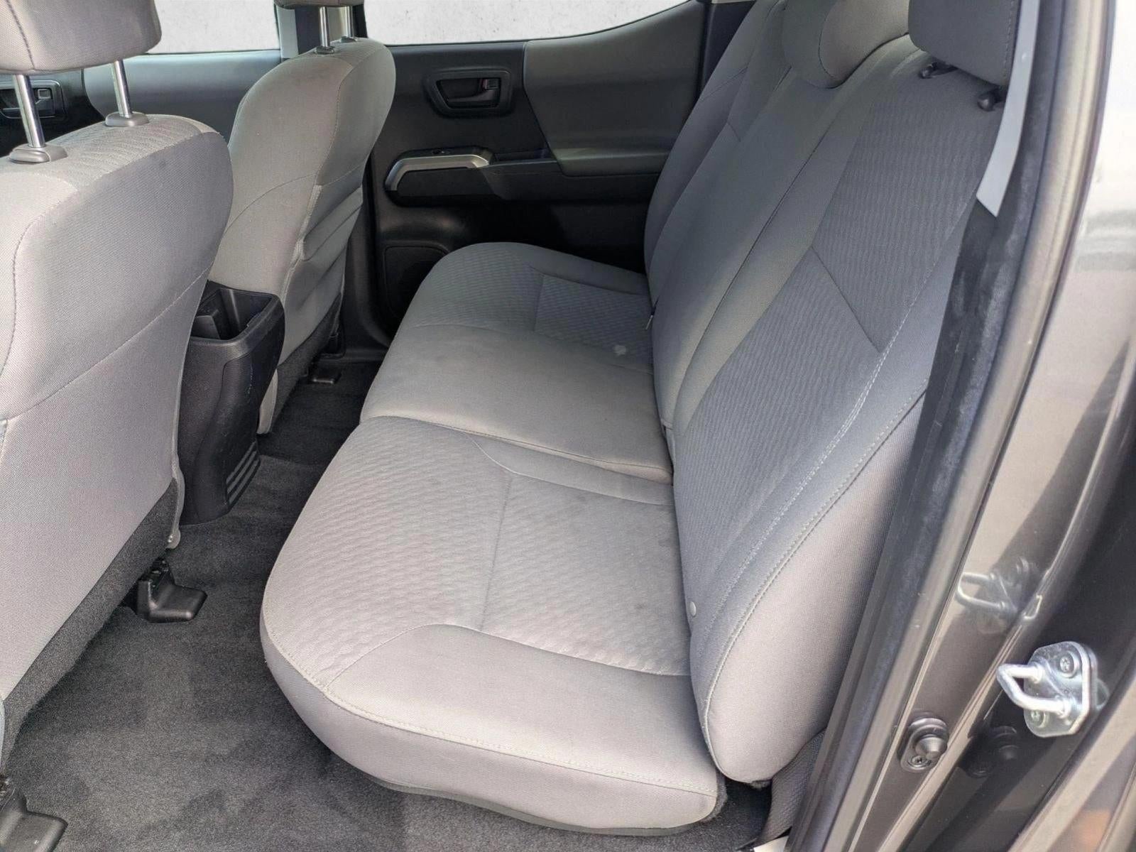 2022 Toyota Tacoma 4WD 4WD SR5 Double Cab 5' Bed V6 AT (Natl)