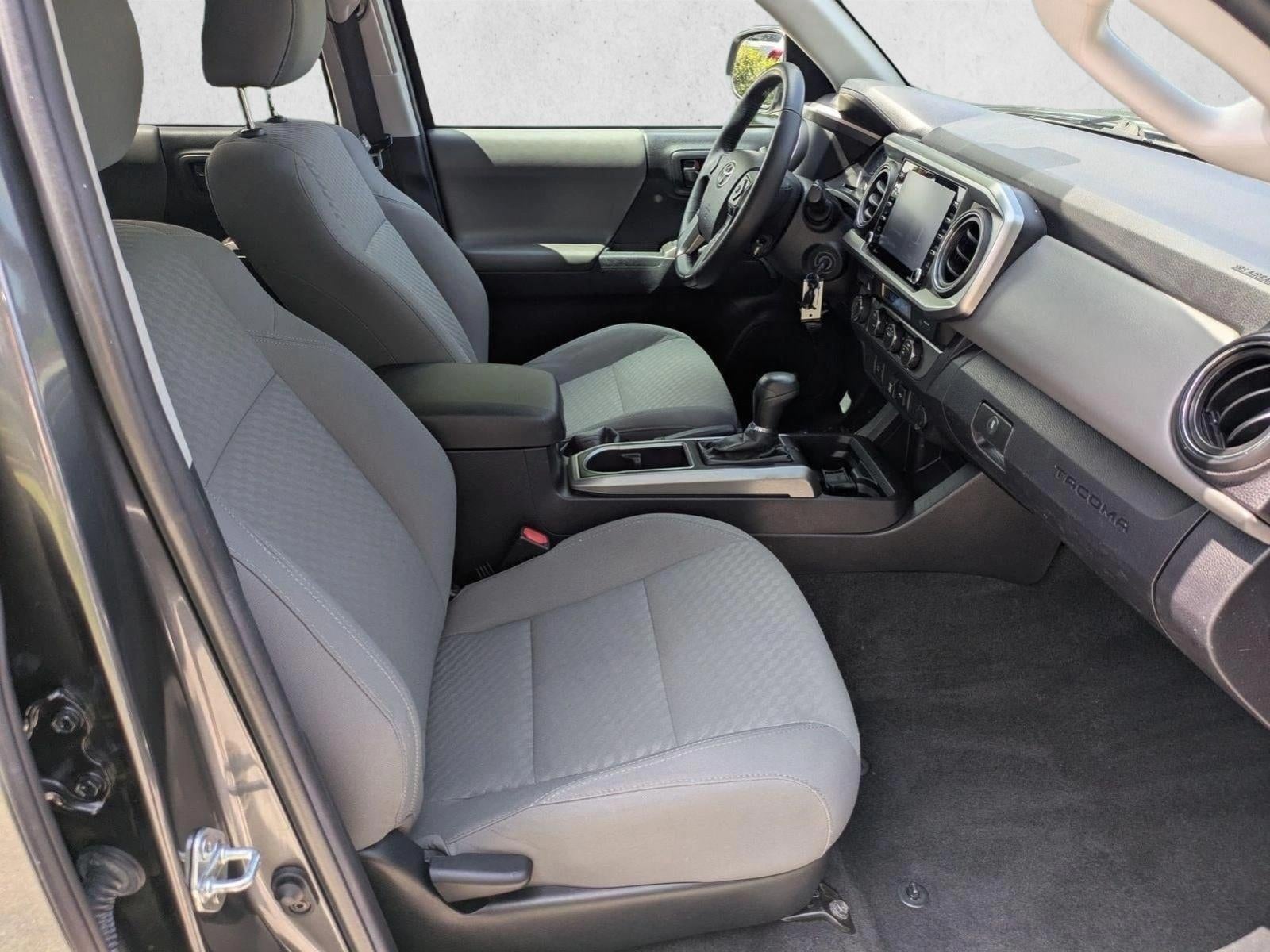 2022 Toyota Tacoma 4WD 4WD SR5 Double Cab 5' Bed V6 AT (Natl)