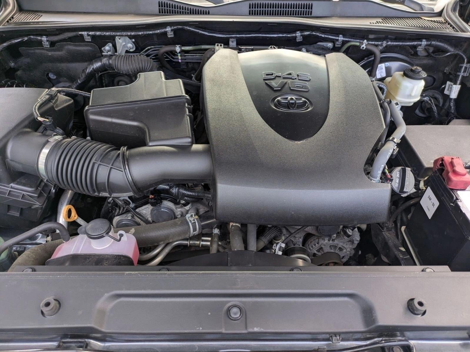 2022 Toyota Tacoma 4WD 4WD SR5 Double Cab 5' Bed V6 AT (Natl)