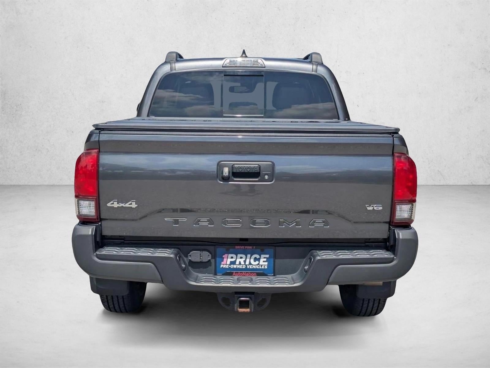 2022 Toyota Tacoma 4WD 4WD SR5 Double Cab 5' Bed V6 AT (Natl)