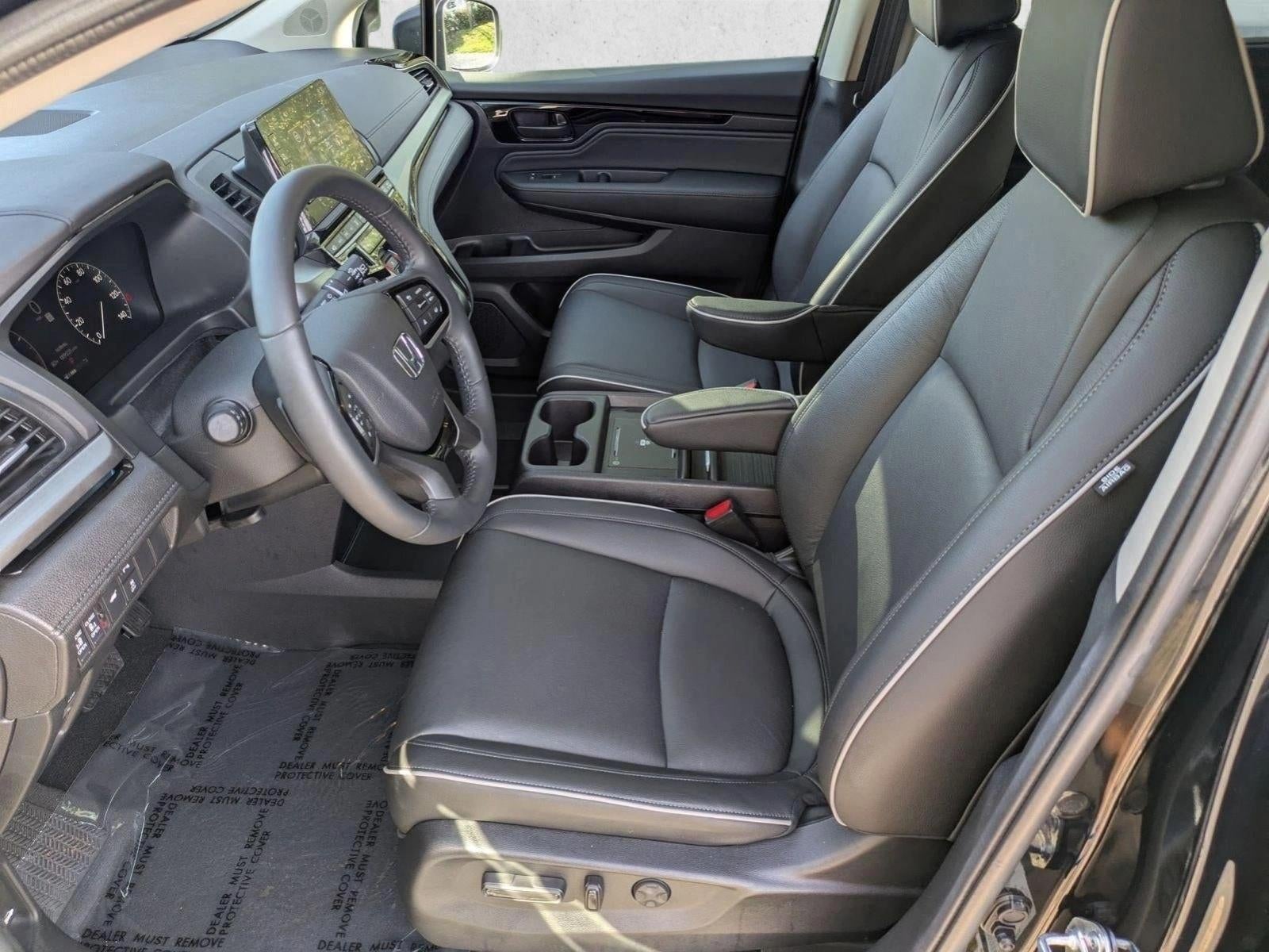 2025 Honda Odyssey Touring Auto