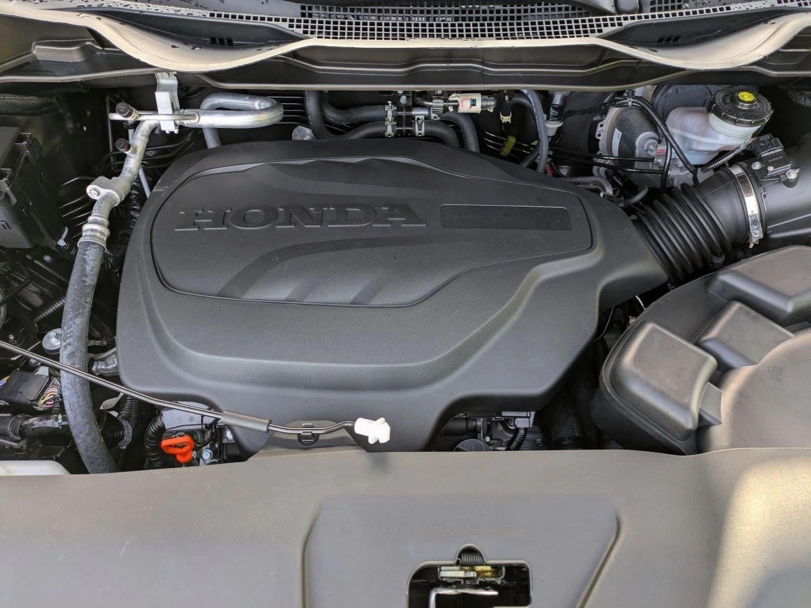 2025 Honda Odyssey Touring Auto