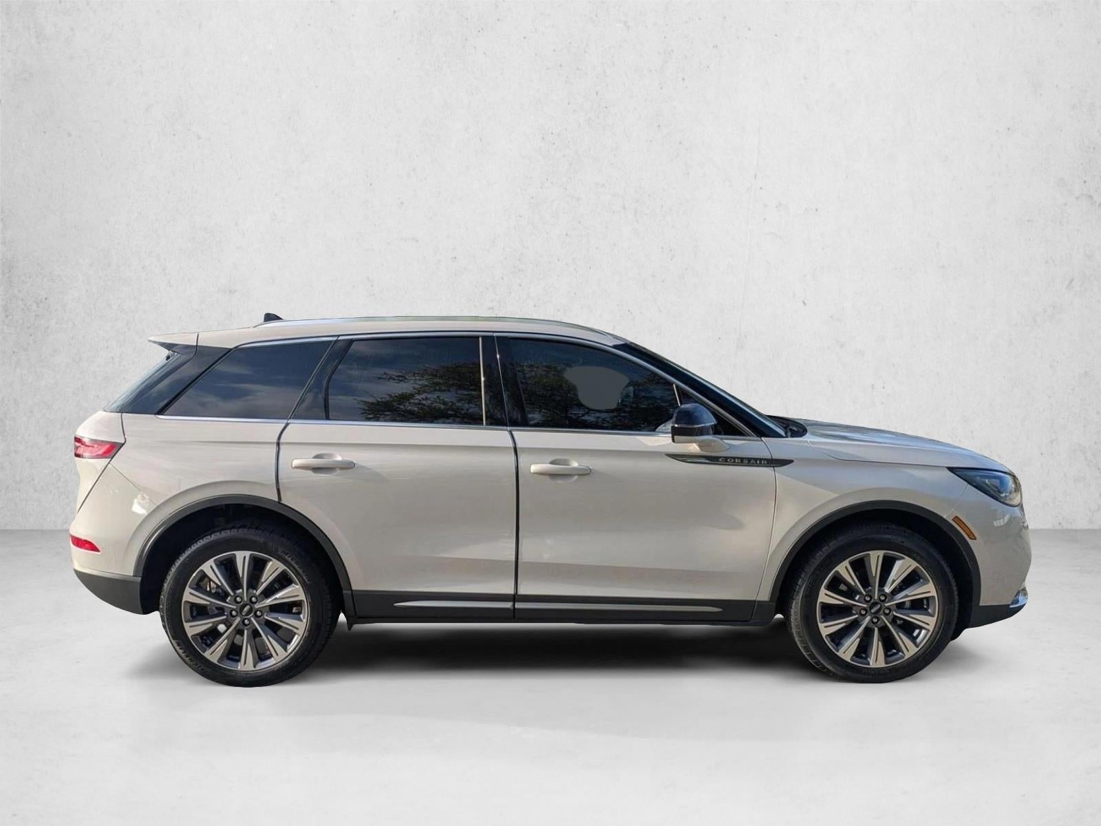 2022 Lincoln Corsair Reserve FWD