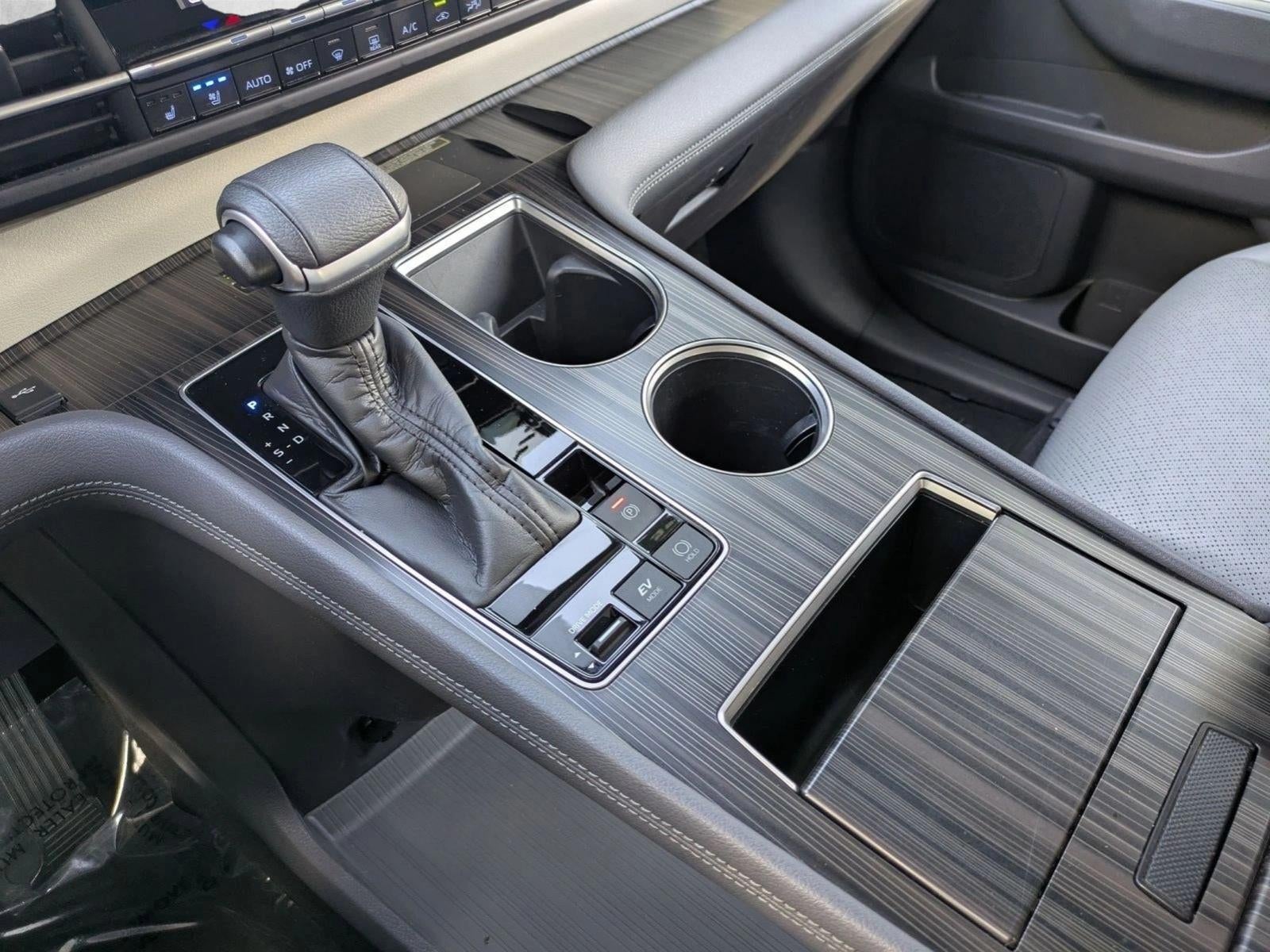 2021 Toyota Sienna Limited FWD 7-Passenger (GS)