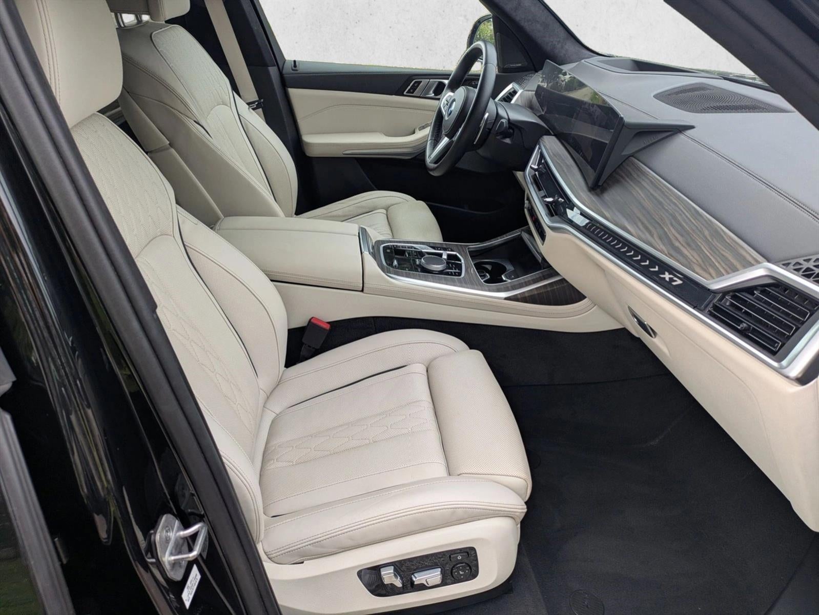 2024 BMW X7 xDrive40i Sports Activity Vehicle
