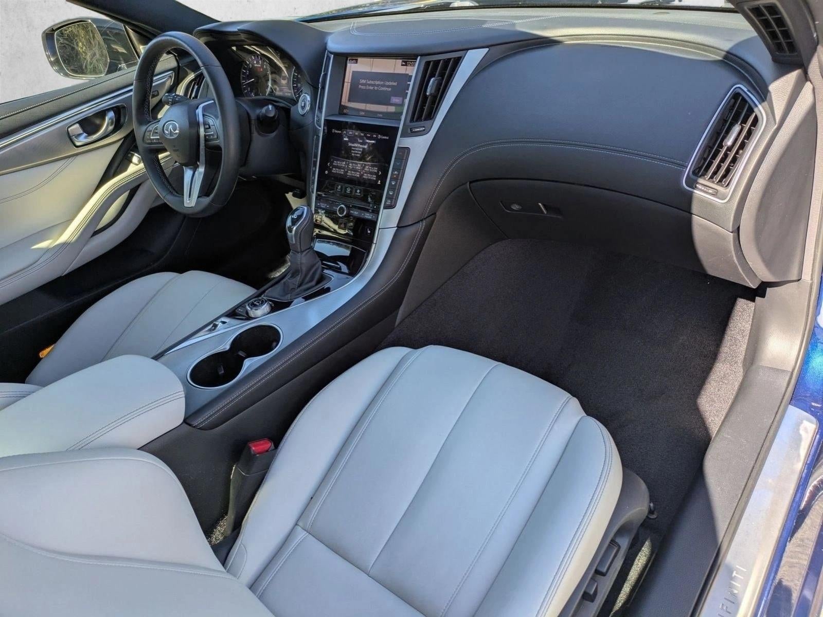 2019 INFINITI Q60 3.0t LUXE RWD