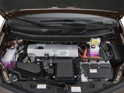 2017 Toyota Prius v Four (Natl)