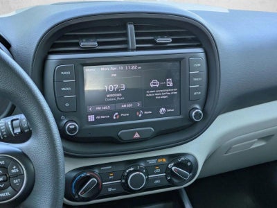 2022 Kia Soul LX IVT