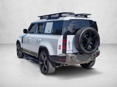 2022 Land Rover Defender 110 X-Dynamic SE AWD