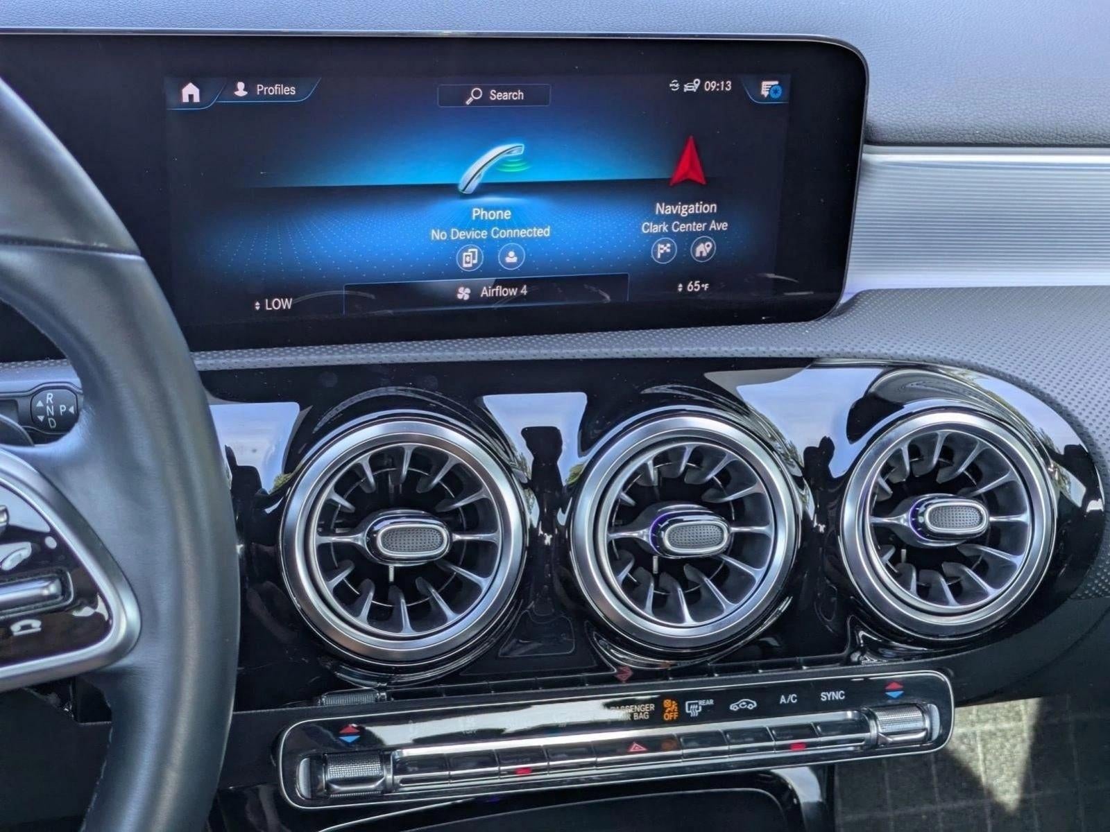 2022 Mercedes-Benz A-Class A 220 4MATIC® Sedan