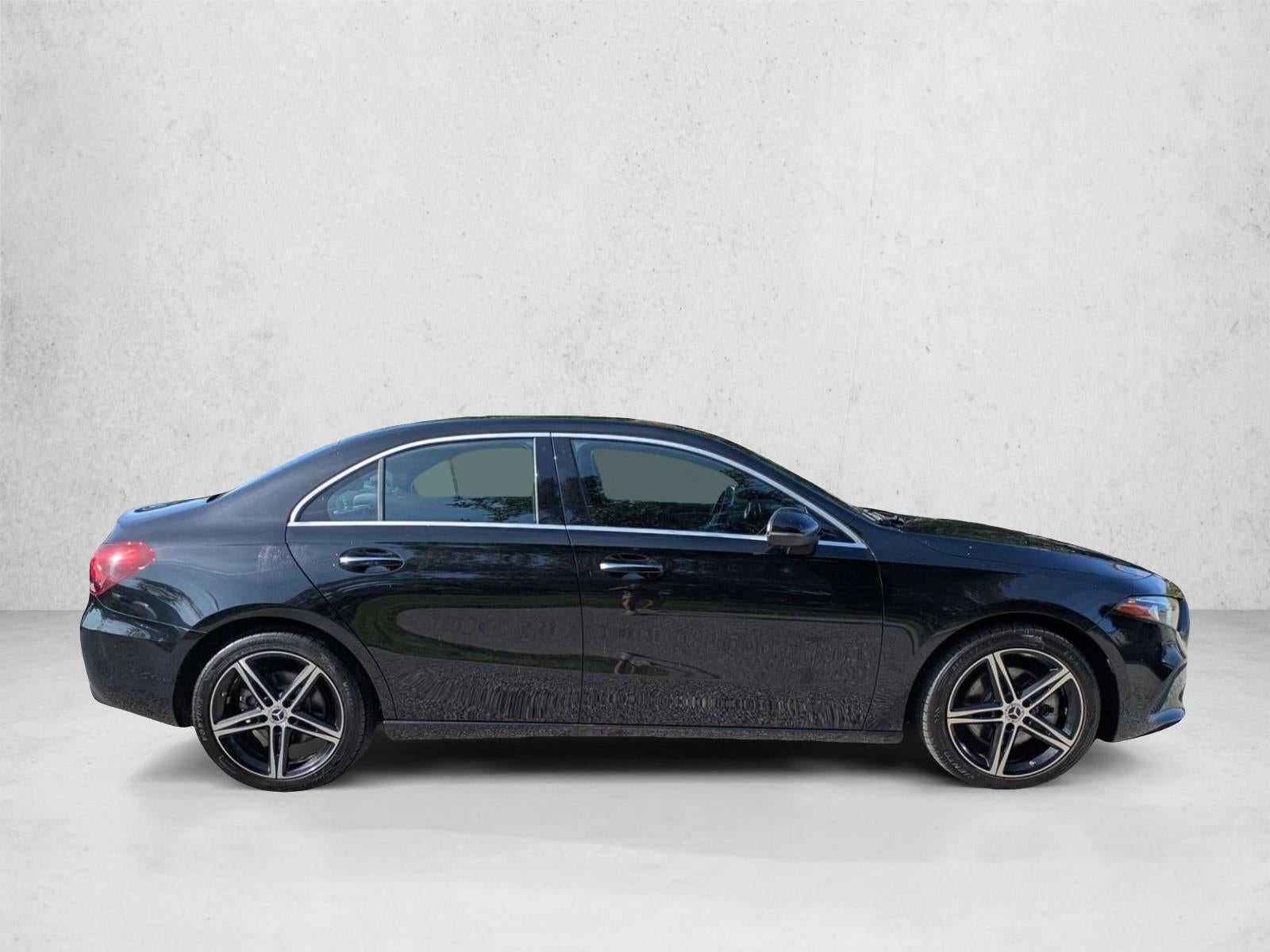 2022 Mercedes-Benz A-Class A 220 4MATIC® Sedan