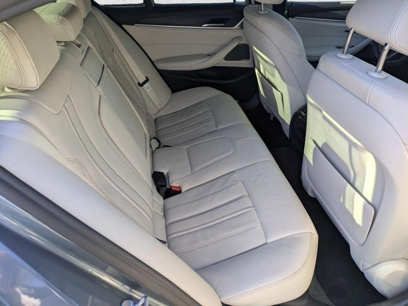 2022 BMW 530i Sedan