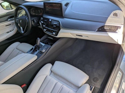 2022 BMW 530i Sedan