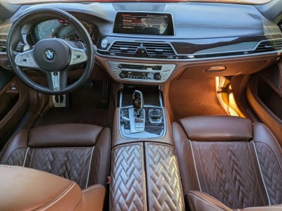 2020 BMW 750i xDrive Sedan