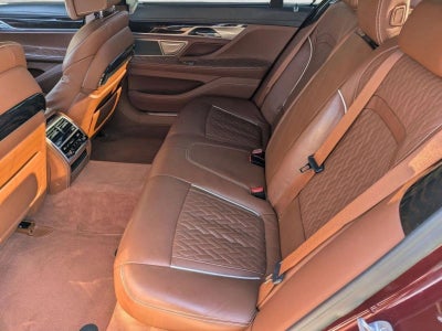 2020 BMW 750i xDrive Sedan