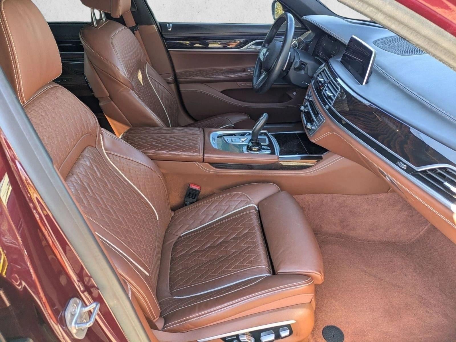 2020 BMW 750i xDrive Sedan