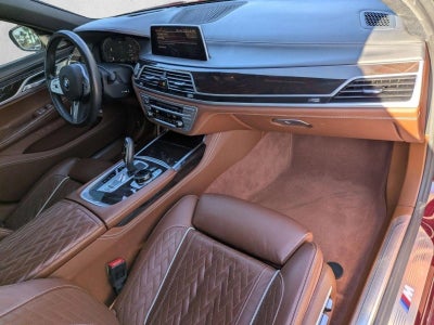 2020 BMW 750i xDrive Sedan